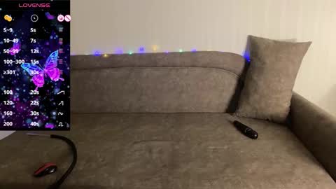 Teya online show from 11/29/25, 07:06