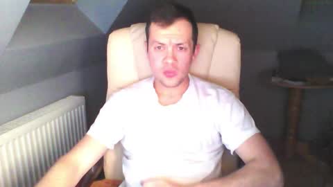 bestworld_ online show from 11/27/25, 05:15