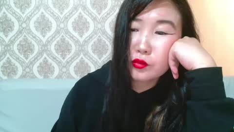 Snapshot of bet_lu chatting on 02/27/25, 06:07 Bet Lu online show from 02/27/25, 06:07