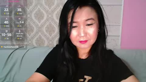 Snapshot of bet_lu chatting on 09/23/25, 10:46 Bet Lu online show from 09/23/25, 10:46