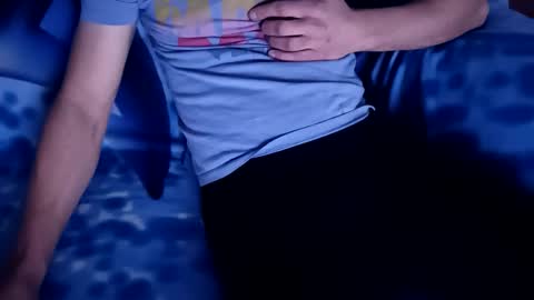 Snapshot of betelik7 chatting on 11/01/25, 03:25 betelik7 online show from 11/01/25, 03:25