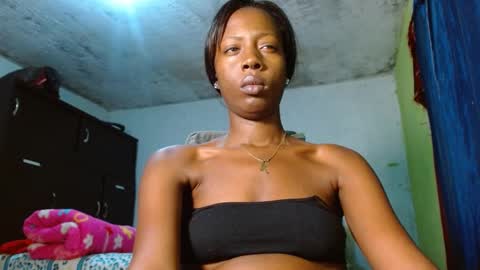 Snapshot of bethanywilsom chatting on 12/27/24, 07:03 Bethany Wilson online show from 12/27/24, 07:03