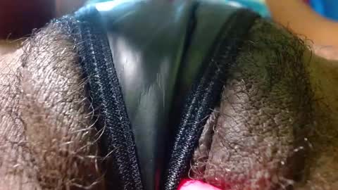 Snapshot of bethanywilsom chatting on 01/11/25, 01:32 Bethany Wilson online show from 01/11/25, 01:32