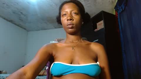 Snapshot of bethanywilsom chatting on 01/23/25, 02:07 Bethany Wilson online show from 01/23/25, 02:07