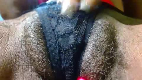 Snapshot of bethanywilsom chatting on 02/02/25, 04:54 Bethany Wilson online show from 02/02/25, 04:54