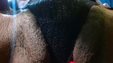 Snapshot of bethanywilsom chatting on 10/16/25, 05:25 Bethany Wilson online show from 10/16/25, 05:25