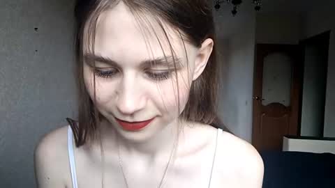 Snapshot of bethkallberg chatting on 06/20/26, 09:12 Leila online show from 06/20/26, 09:12