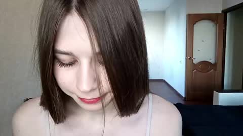 Snapshot of bethkallberg chatting on 07/03/26, 02:56 Leila online show from 07/03/26, 02:56