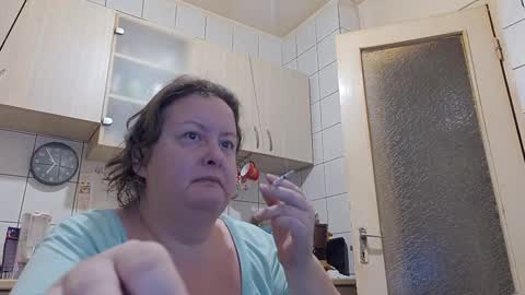 bethnorth online show from 09/19/25, 03:52