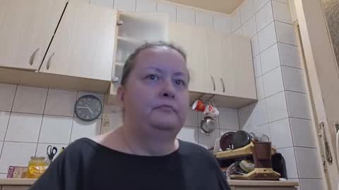 bethnorth online show from 12/17/25, 02:39