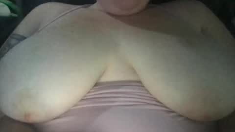 bethw3348 online show from 09/14/25, 04:50