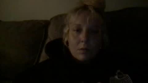 Snapshot of betteroffdeadduh chatting on 09/11/25, 02:22 that one bitch3 online show from 09/11/25, 02:22
