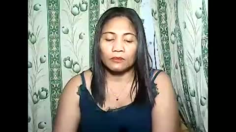 Snapshot of betty_83 chatting on 12/21/24, 01:10 betty_83 online show from 12/21/24, 01:10