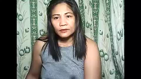 Snapshot of betty_83 chatting on 12/24/24, 10:17 betty_83 online show from 12/24/24, 10:17