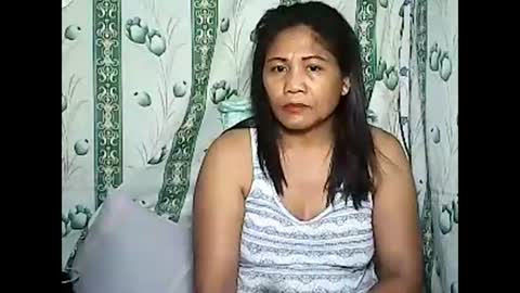 Snapshot of betty_83 chatting on 01/18/25, 04:21 betty_83 online show from 01/18/25, 04:21