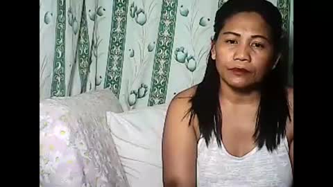 Snapshot of betty_83 chatting on 03/07/25, 12:12 betty_83 online show from 03/07/25, 12:12