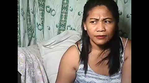 Snapshot of betty_83 chatting on 03/12/25, 12:26 betty_83 online show from 03/12/25, 12:26