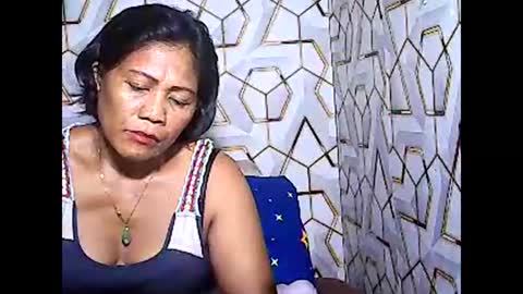 Snapshot of betty_83 chatting on 06/09/26, 12:39 betty_83 online show from 06/09/26, 12:39