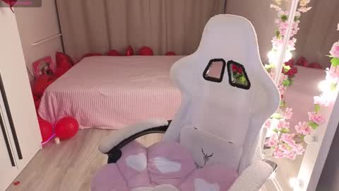 Betty online show from 12/20/25, 01:40