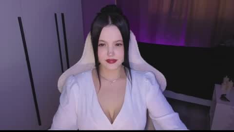 Snapshot of betty__davvis chatting on 05/11/26, 03:29 Betty online show from 05/11/26, 03:29