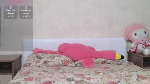 Betty and Oscar online show from 10/17/25, 08:50