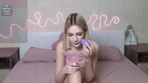 Betty and Oscar online show from 11/24/25, 08:47