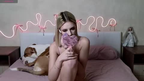 Betty and Oscar online show from 12/03/25, 09:51