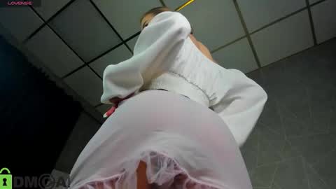 Brianna online show from 01/14/26, 01:22