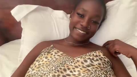 Adah online show from 06/07/26, 08:07