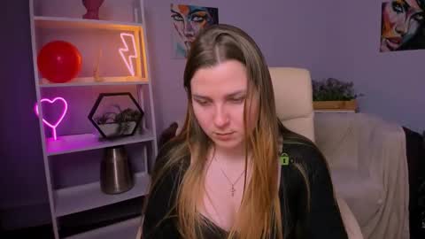 your dream  online show from 02/18/25, 04:48