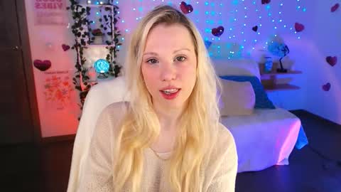 betty_murr online show from 02/17/26, 03:47