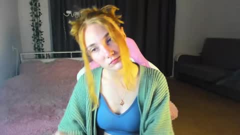 Snapshot of betty_witchy chatting on 12/03/24, 01:19 Dory make me happier online show from 12/03/24, 01:19