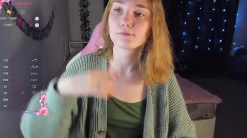 Snapshot of betty_witchy chatting on 01/02/25, 01:06 Dory make me happier online show from 01/02/25, 01:06