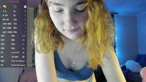 Snapshot of betty_witchy chatting on 01/30/25, 01:11 Dory make me happier online show from 01/30/25, 01:11
