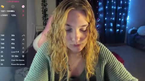 Snapshot of betty_witchy chatting on 02/21/25, 01:00 Dory make me happier online show from 02/21/25, 01:00