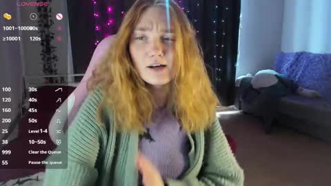 Snapshot of betty_witchy chatting on 03/11/25, 05:05 Dory make me happier online show from 03/11/25, 05:05