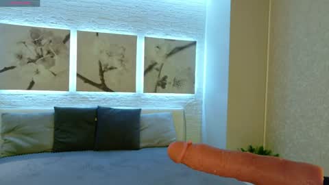 Betty online show from 04/25/26, 08:17