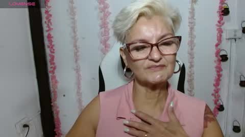Snapshot of bety_cum3 chatting on 07/05/26, 12:34 bibiana online show from 07/05/26, 12:34