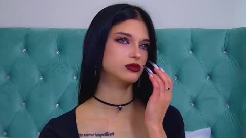 Snapshot of beverlyyork chatting on 09/09/25, 06:24 Beverly online show from 09/09/25, 06:24