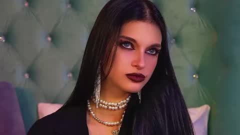 Beverly online show from 11/04/25, 06:07