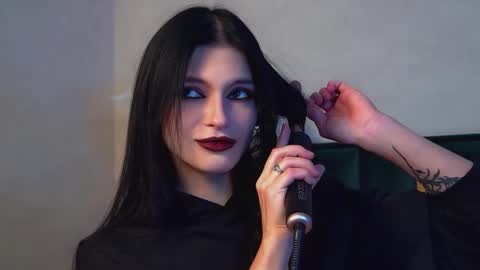 Beverly online show from 02/18/26, 06:48