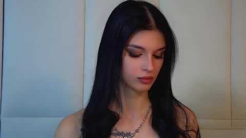 Beverly online show from 05/03/26, 06:08