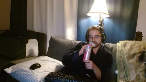 Snapshot of bexysarker chatting on 10/24/25, 08:00 BexySarker online show from 10/24/25, 08:00