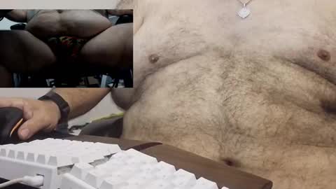 Snapshot of beyakoso72 chatting on 12/04/25, 10:35 Beyakoso online show from 12/04/25, 10:35