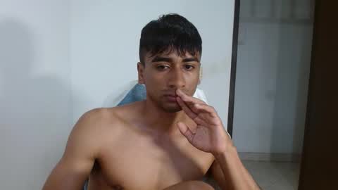 Snapshot of bfernando_05 chatting on 03/13/26, 10:38 BAYRON online show from 03/13/26, 10:38