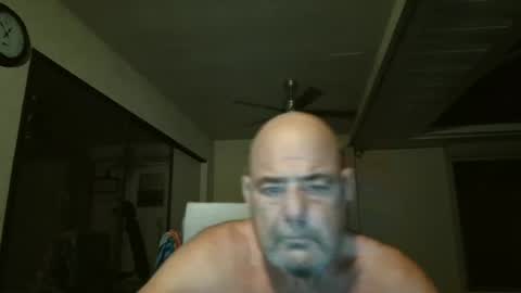 Snapshot of bgbelch chatting on 10/08/25, 04:54 bgbelch online show from 10/08/25, 04:54