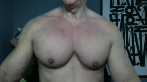 BGDKMUSCLEGUY - SELECTED BY CHATURBATE AS A TOP BROADCASTER FOR 2023 online show from 05/13/26, 05:32