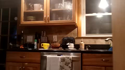 Snapshot of bgiamba21 chatting on 11/23/25, 04:45 bgiamba21 online show from 11/23/25, 04:45