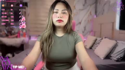 MAXINE online show from 03/29/26, 05:24