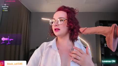 Gven dont forget to thumbs up me  online show from 06/19/26, 09:35